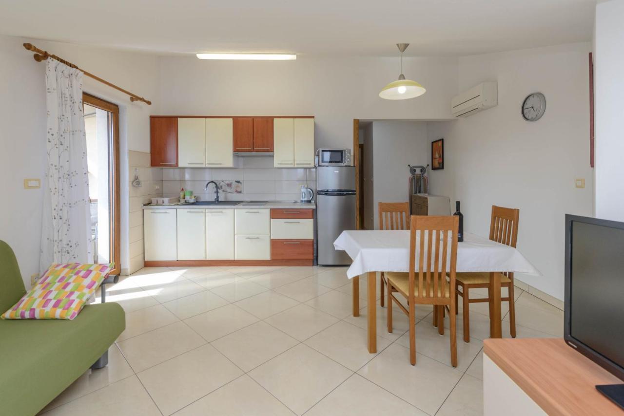 Apartments Milar روفينج المظهر الخارجي الصورة