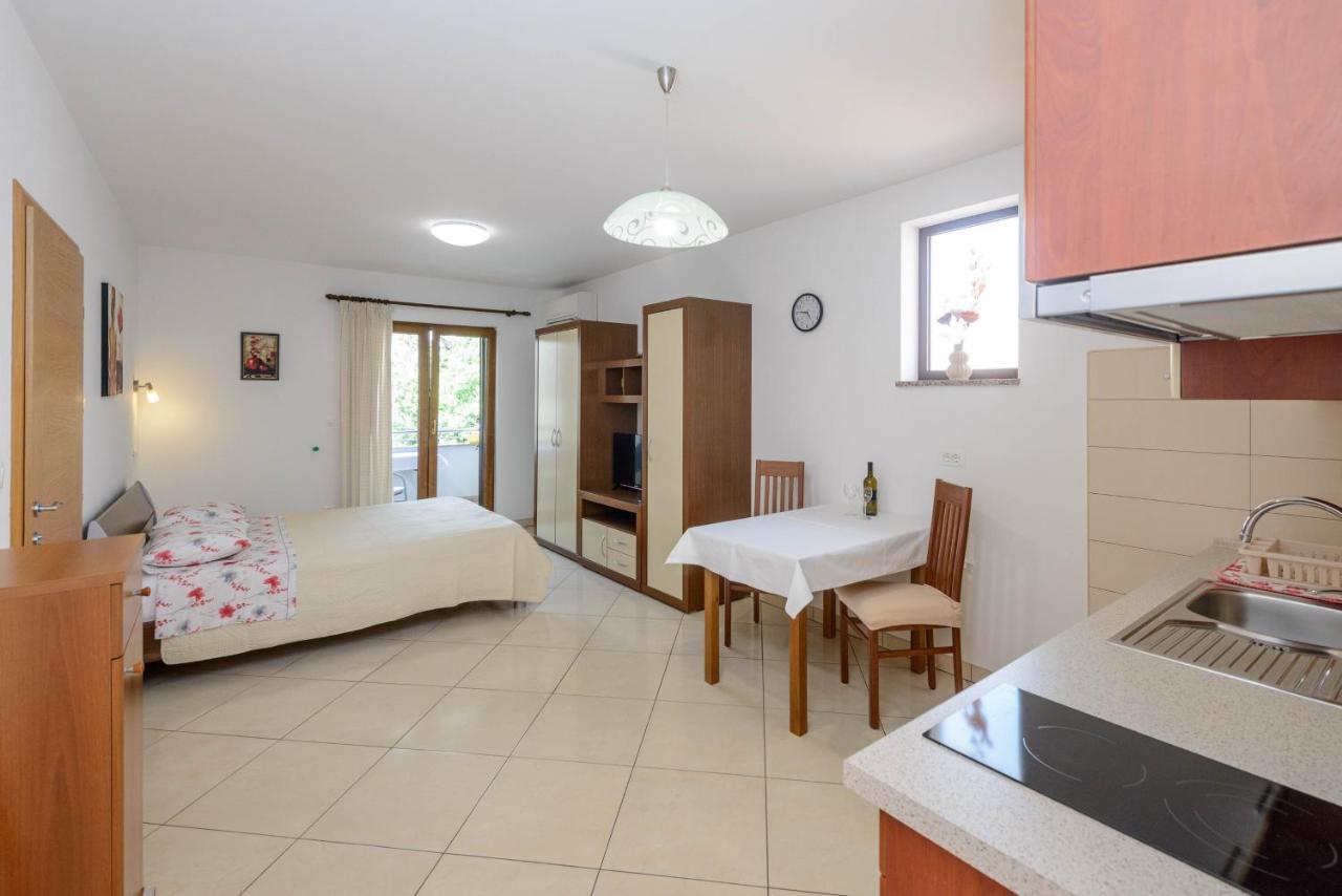 Apartments Milar روفينج المظهر الخارجي الصورة
